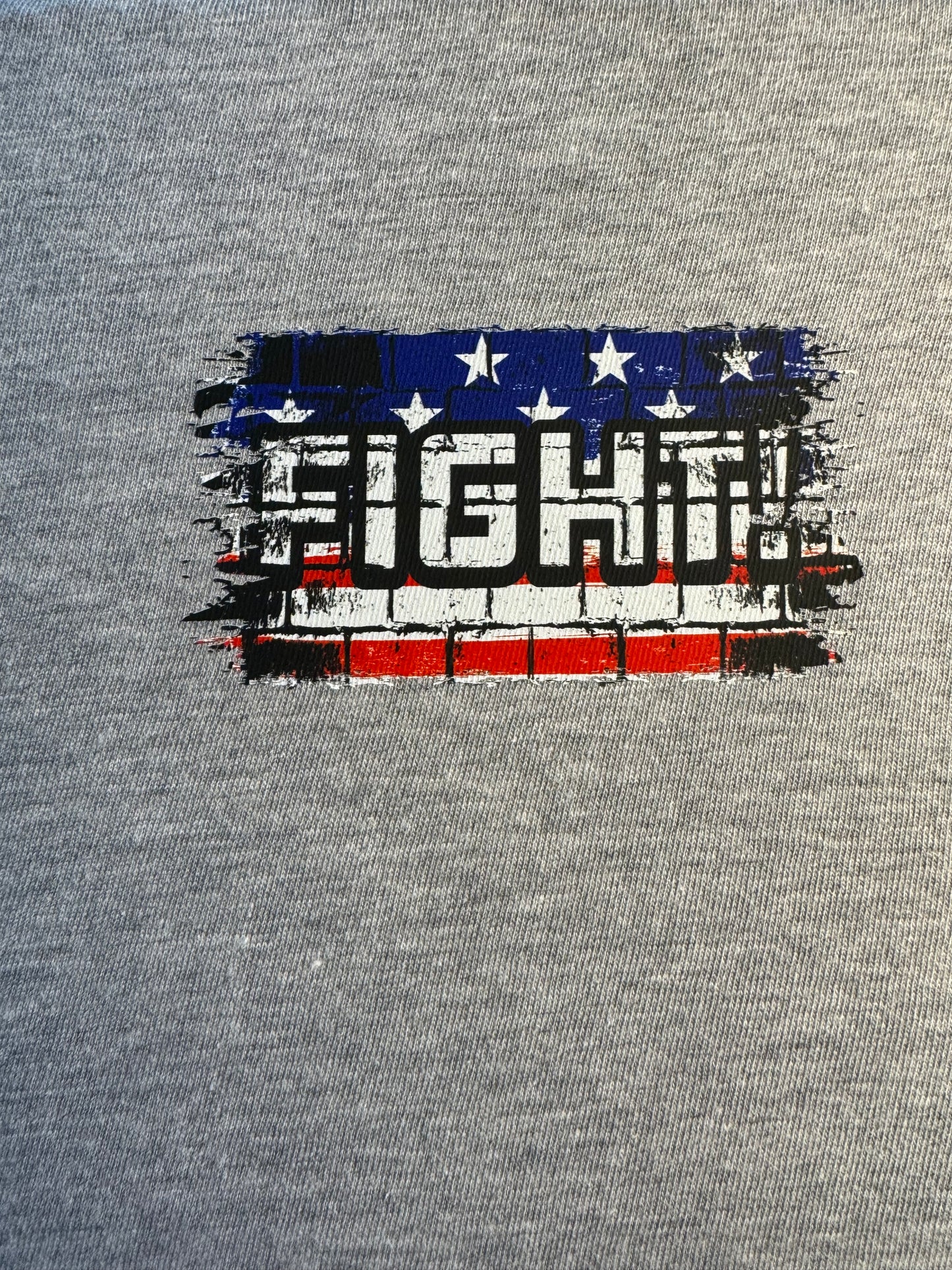 Trump "Never Surrender" Tee